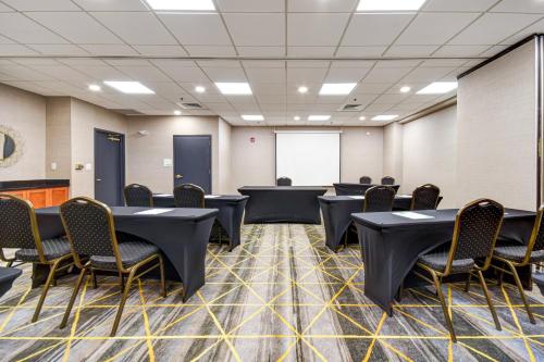 holiday inn allentown bethlehem an ihg hotel