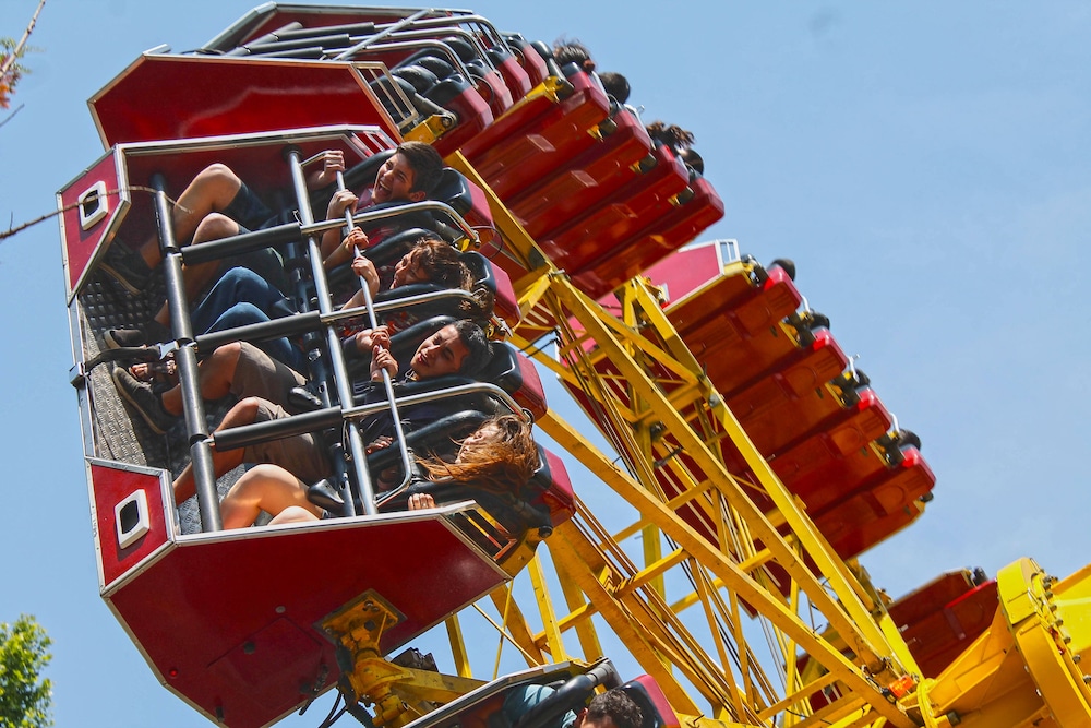 park plaza apartments