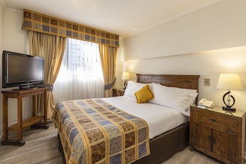 park plaza apartments