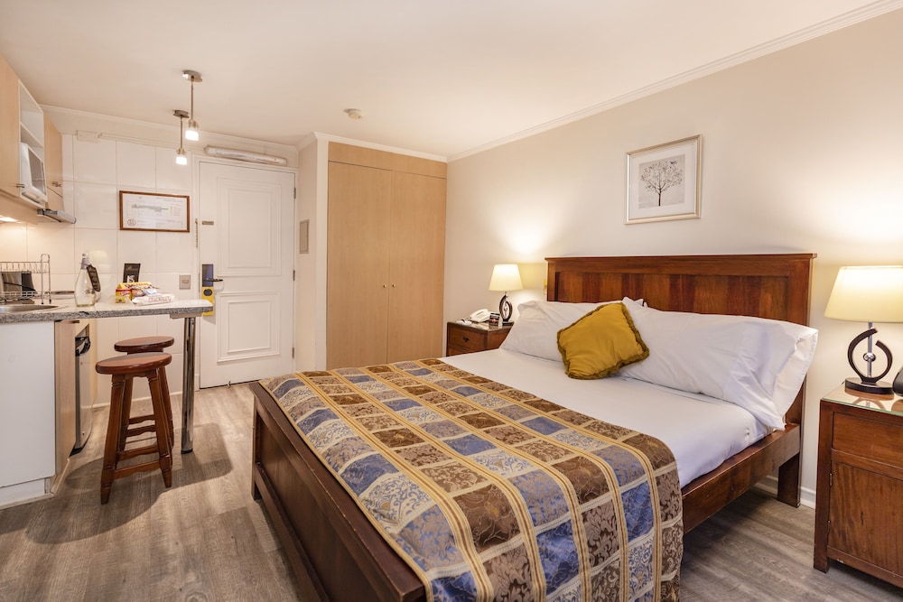 park plaza apartments