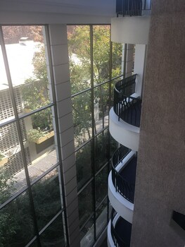 park plaza apartments