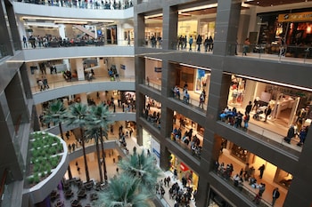 park plaza apartments