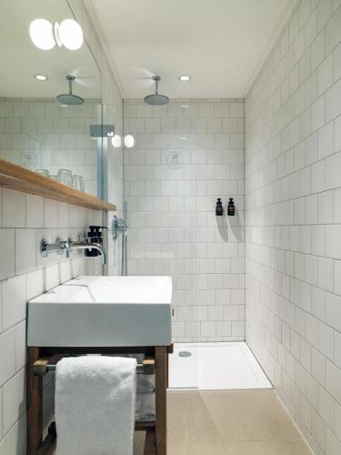 townhouse design hotel and spa