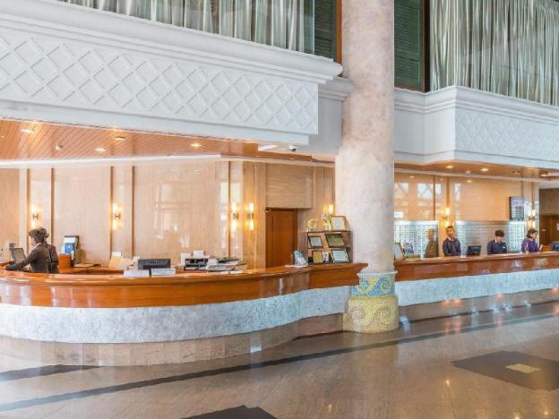 long beach garden hotel and pavilions
