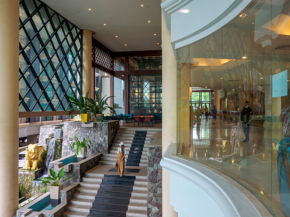 long beach garden hotel and pavilions