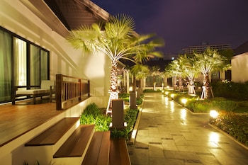 long beach garden hotel and pavilions