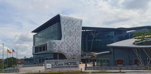 raia hotel and convention centre kuching