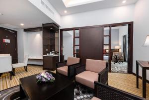 raia hotel and convention centre kuching