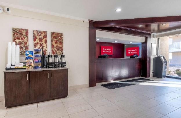 red roof inn bordentown mcguire afb