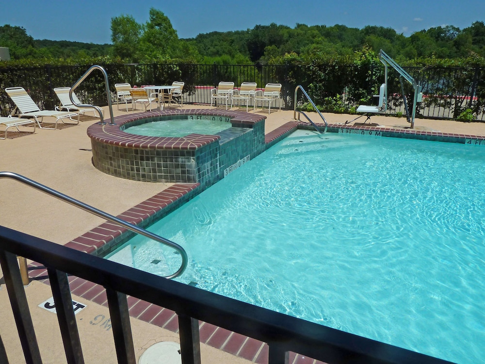 americas best value inn and suites gun barrel city