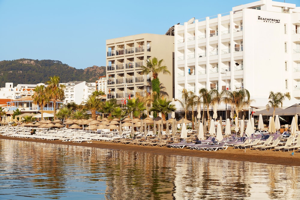 the beachfront hotel adult only 16 plus