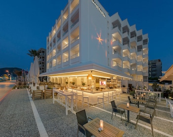 the beachfront hotel adult only 16 plus