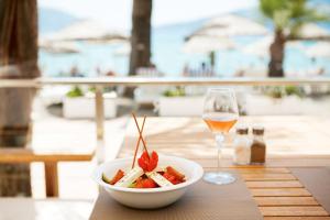 the beachfront hotel adult only 16 plus