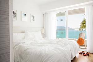 the beachfront hotel adult only 16 plus