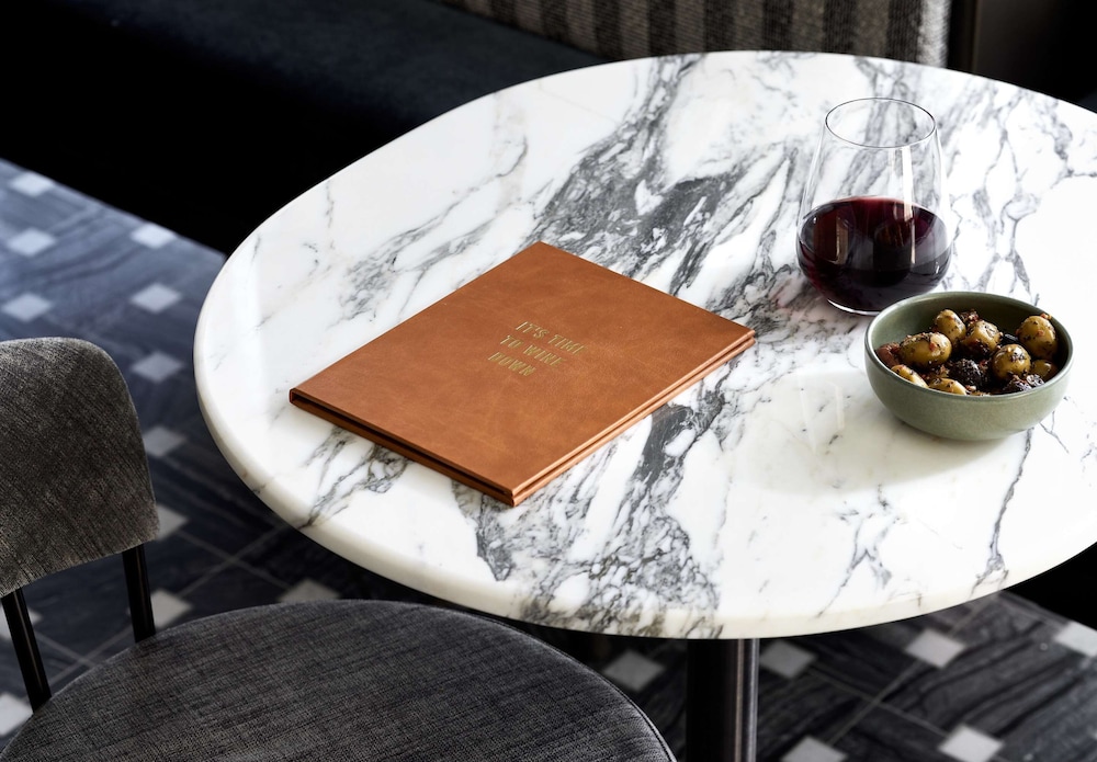 aiden by best western darling harbour