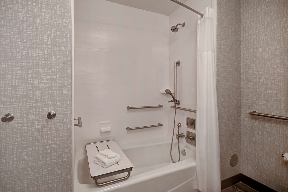 hampton inn tucson downtown