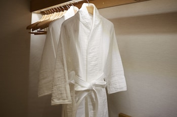 keio plaza hotel tokyo premier grand