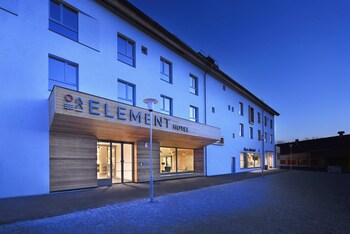 hotel element lipno