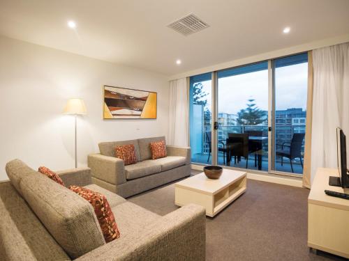 oaks glenelg liberty suites