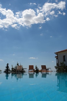 roxani country house resort