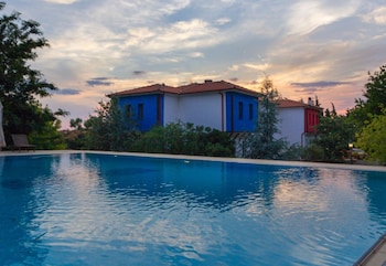 roxani country house resort