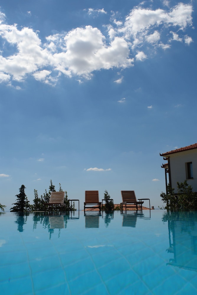 roxani country house resort