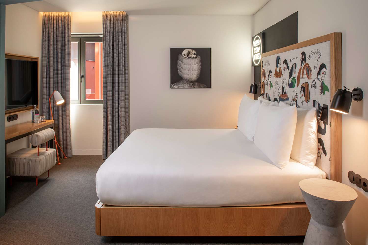 se catedral hotel porto tapestry collection by hilton