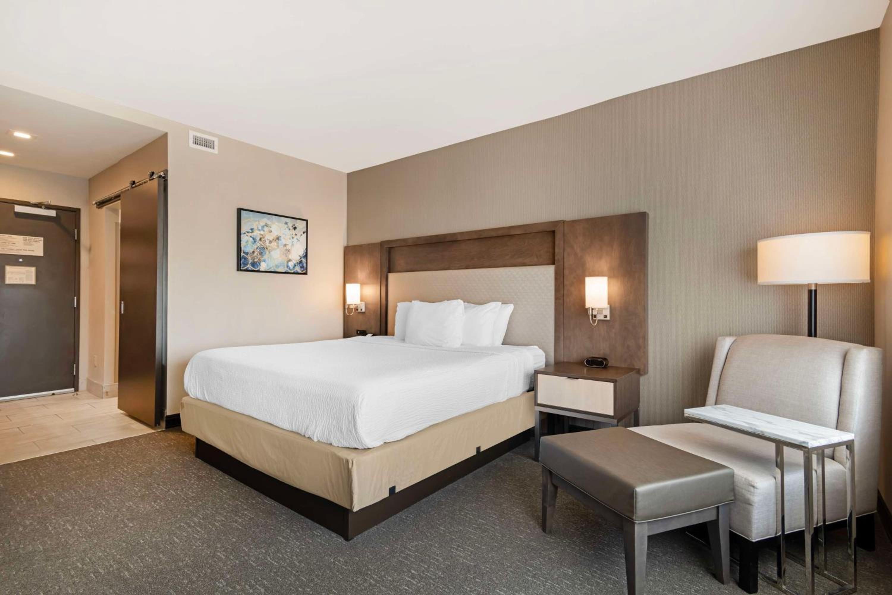 hotel marcel new haven tapestry collection by hilton