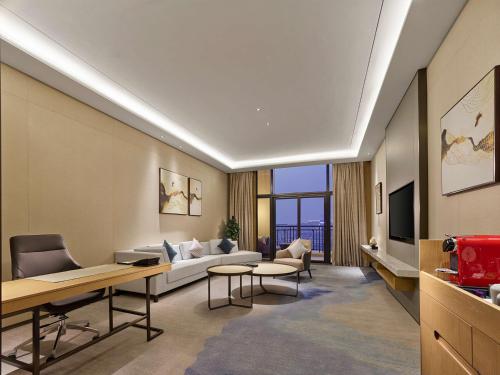doubletree by hilton quzhou