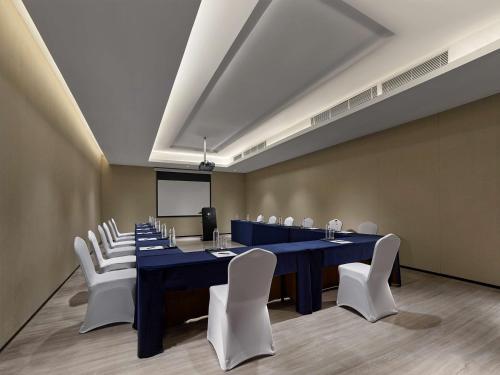 doubletree by hilton quzhou