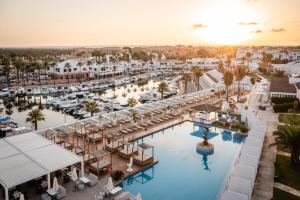 lago resort menorca casas del lago