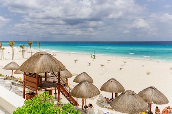 condo in ocean front hotel resort