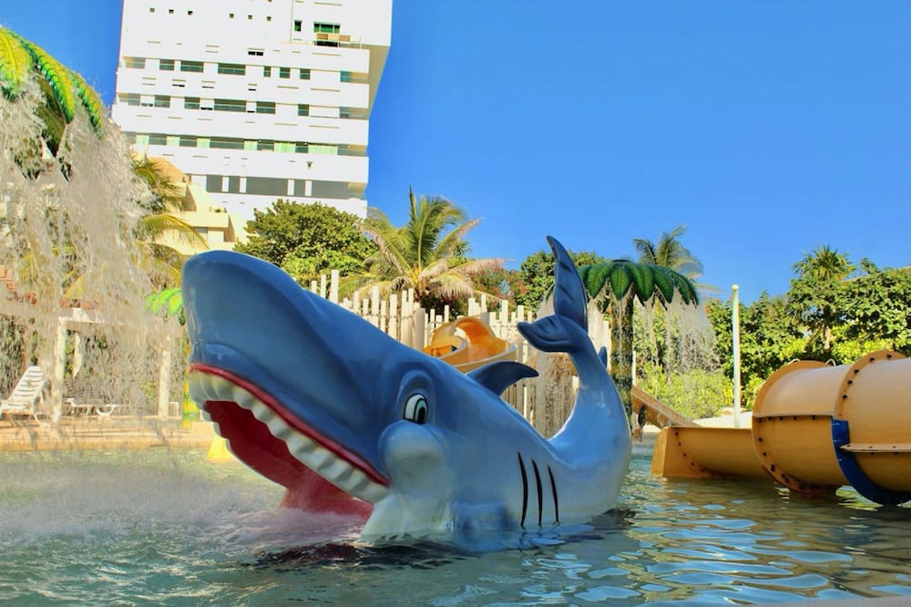 condo in ocean front hotel resort