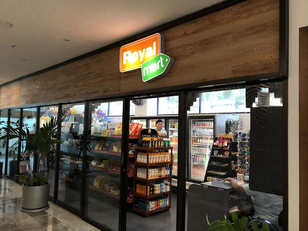 condo in ocean front hotel resort