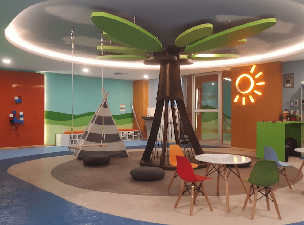 condo in ocean front hotel resort