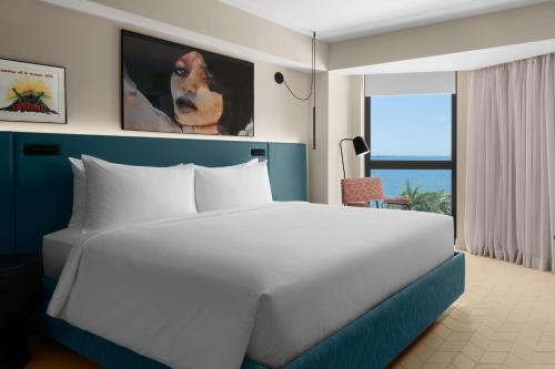 rok hotel kingston tapestry collection by hilton