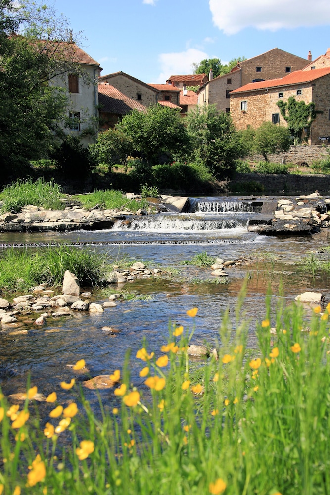 les rives de larzon