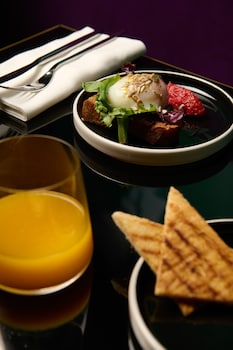 mytale creative academy hotel