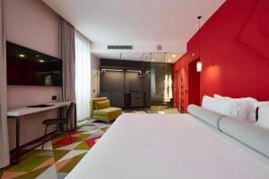 mytale creative academy hotel