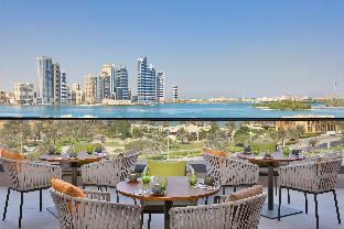 doubletree by hilton sharjah waterfront hotel and residences