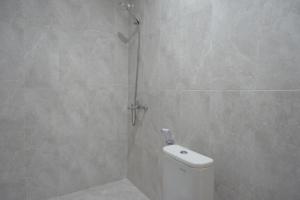 reddoorz syariah near mutiara sis al jufrie airport palu 2