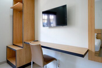 reddoorz syariah near mutiara sis al jufrie airport palu 2