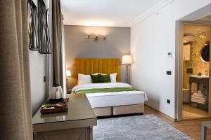 mest hotel istanbul sirkeci