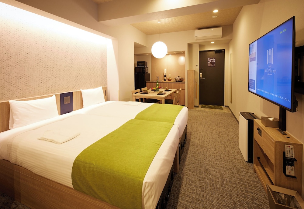 monday apart premium ueno