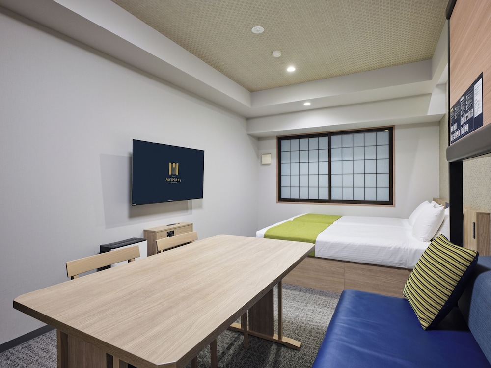 monday apart premium ueno