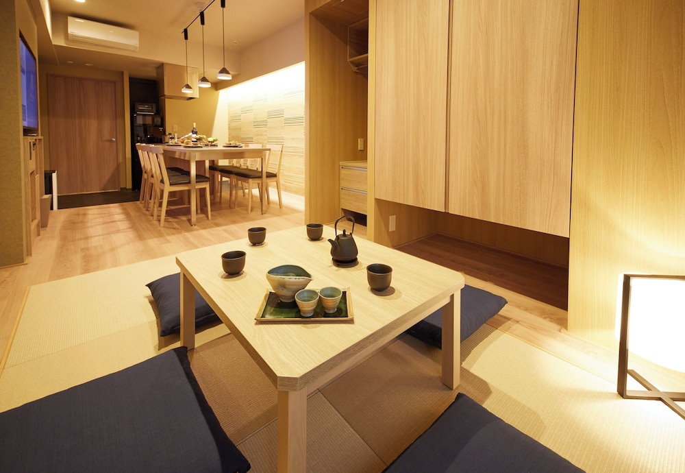 monday apart premium ueno