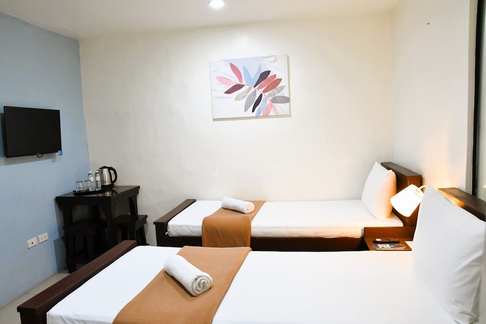 arzo hotel makati