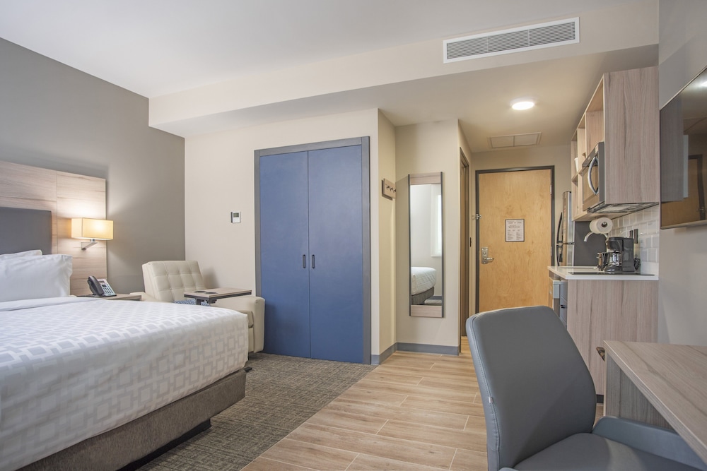 candlewood suites guadalajara galerias an ihg hotel