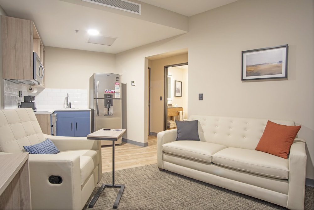 candlewood suites guadalajara galerias an ihg hotel