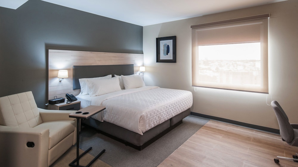 candlewood suites guadalajara galerias an ihg hotel